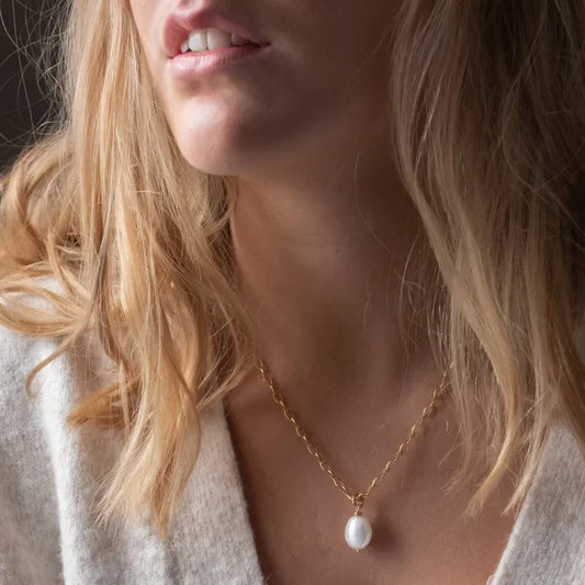 Chunky Chain Pearl Necklace